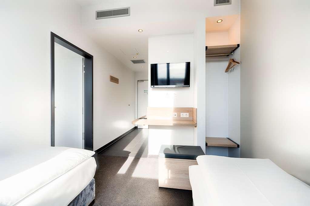 B&B Hotel Munchen Trudering Oberschleissheim Room photo