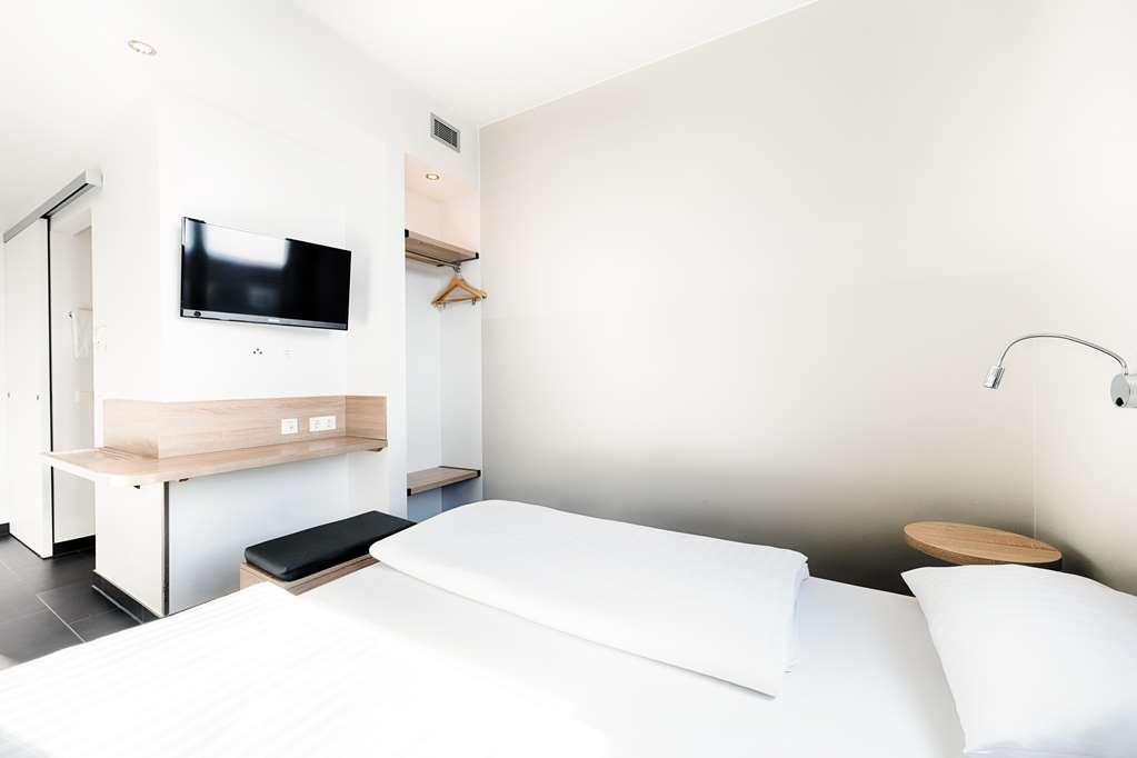 B&B Hotel Munchen Trudering Oberschleissheim Room photo