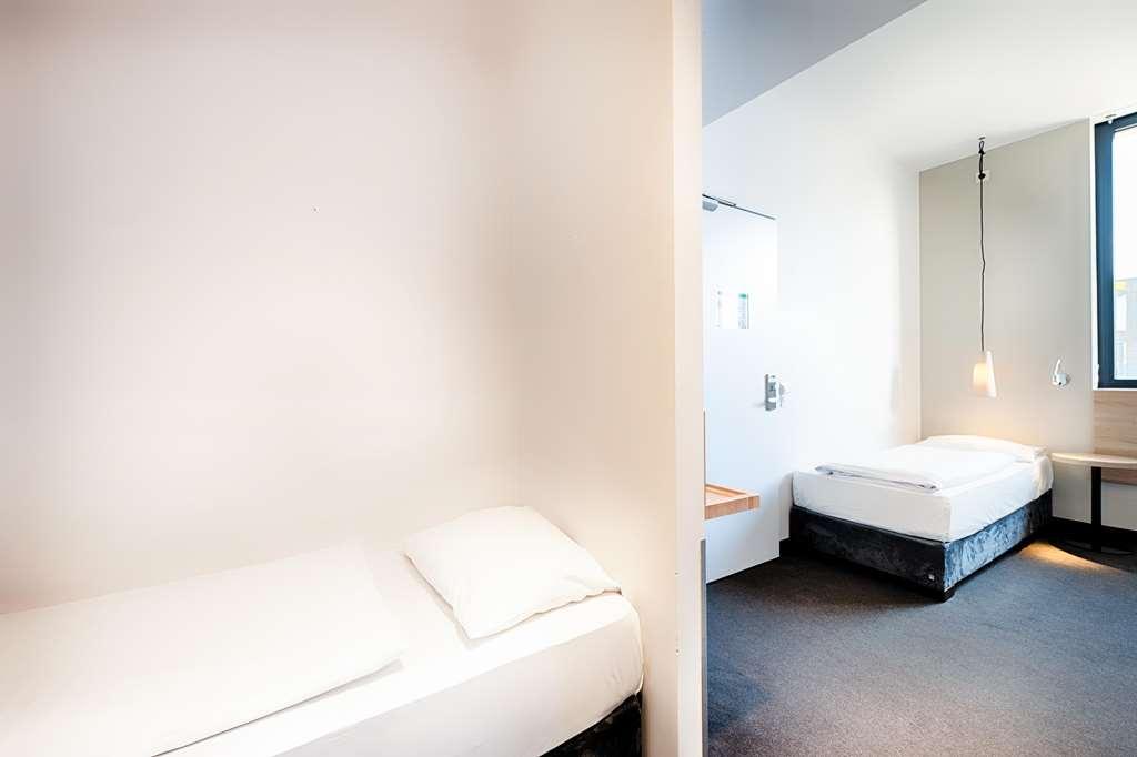 B&B Hotel Munchen Trudering Oberschleissheim Room photo