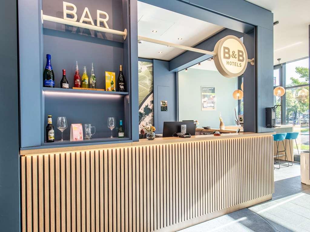 B&B Hotel Munchen Trudering Oberschleissheim Restaurant photo